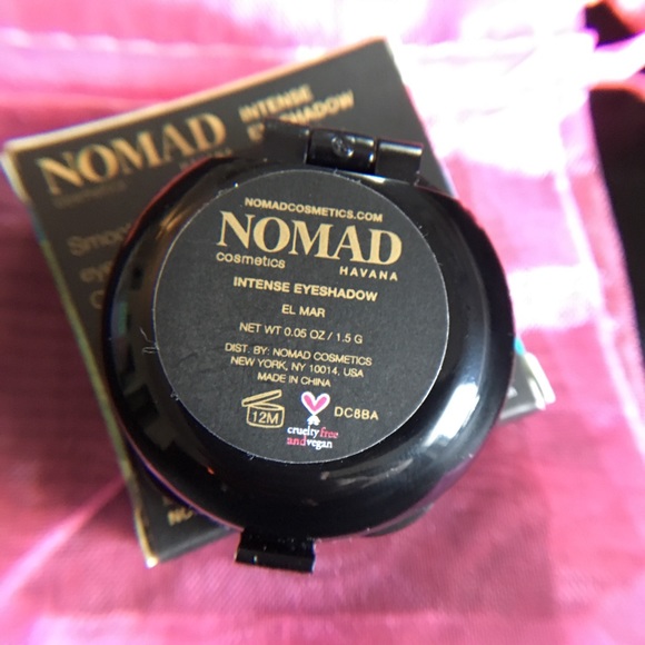 Nomad La Habana El Mar Intense Aqua Eyeshadow 🇨🇺 - Picture 6 of 7